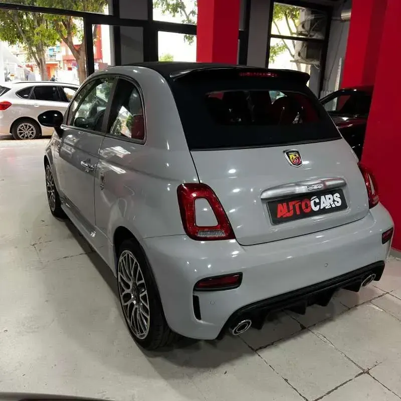 Usado Abarth 595C 145 CV (106 kW) 2018 Gris Descapotable