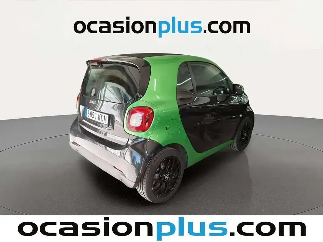 Usado Smart ForTwo Cabrio 60 kW (82 CV) 2017 Negro Descapotable
