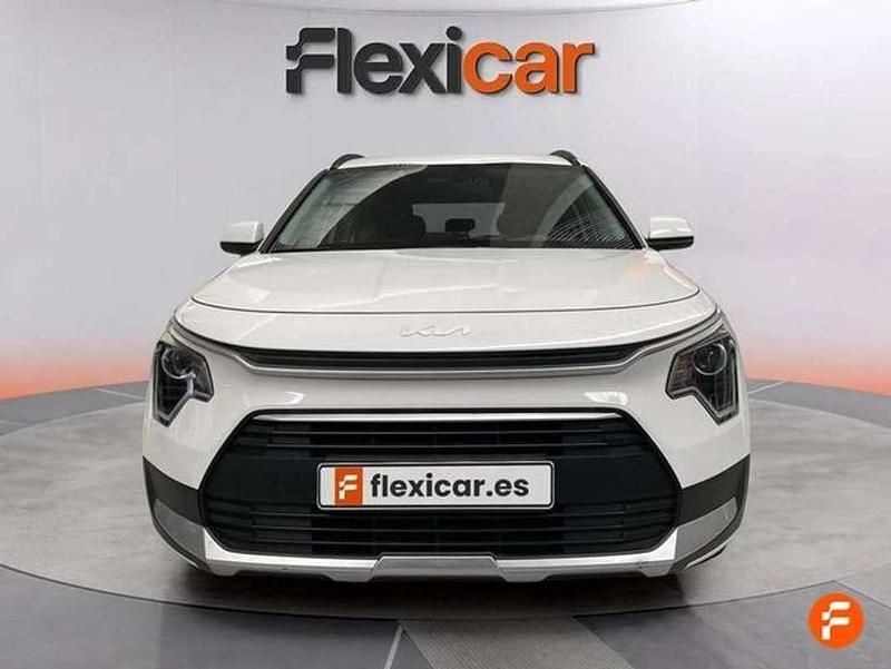 Usado Kia Niro 141 CV (103 kW) 2023 Blanco SUV