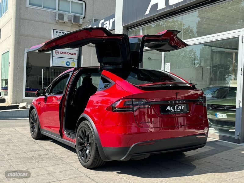 Usado Tesla Model X 385 kW (524 CV) 2018 Rojo SUV