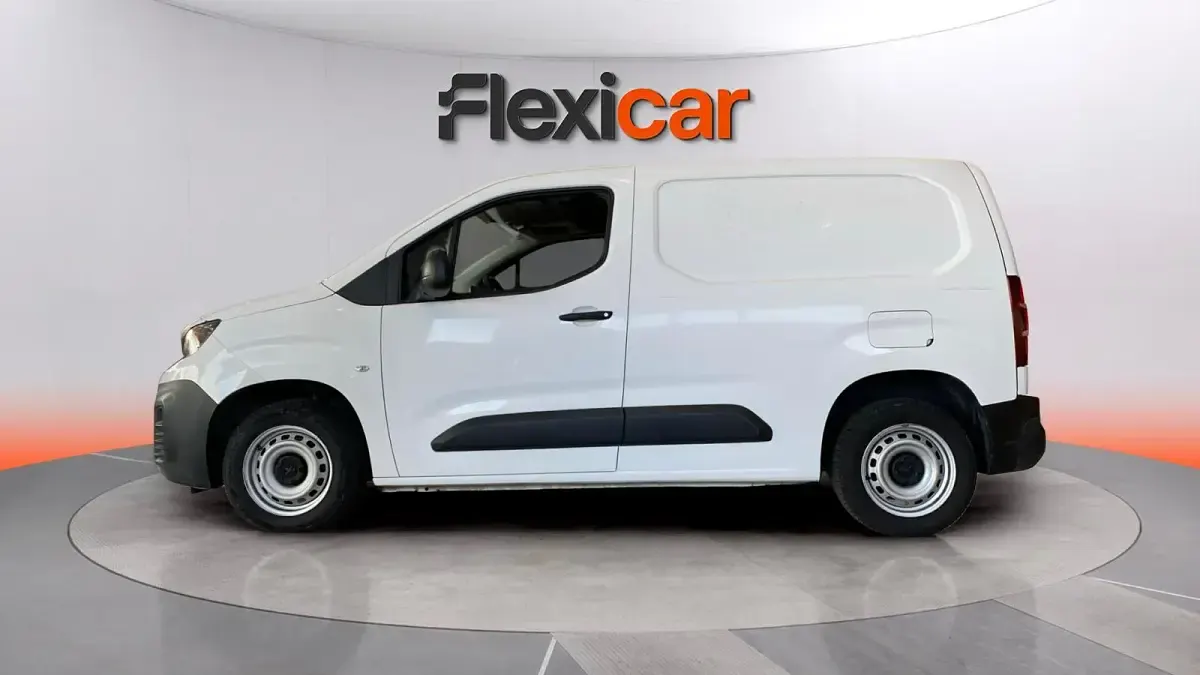 Usado Peugeot Partner 102 CV (75 kW) 2020 Blanco Monovolumen
