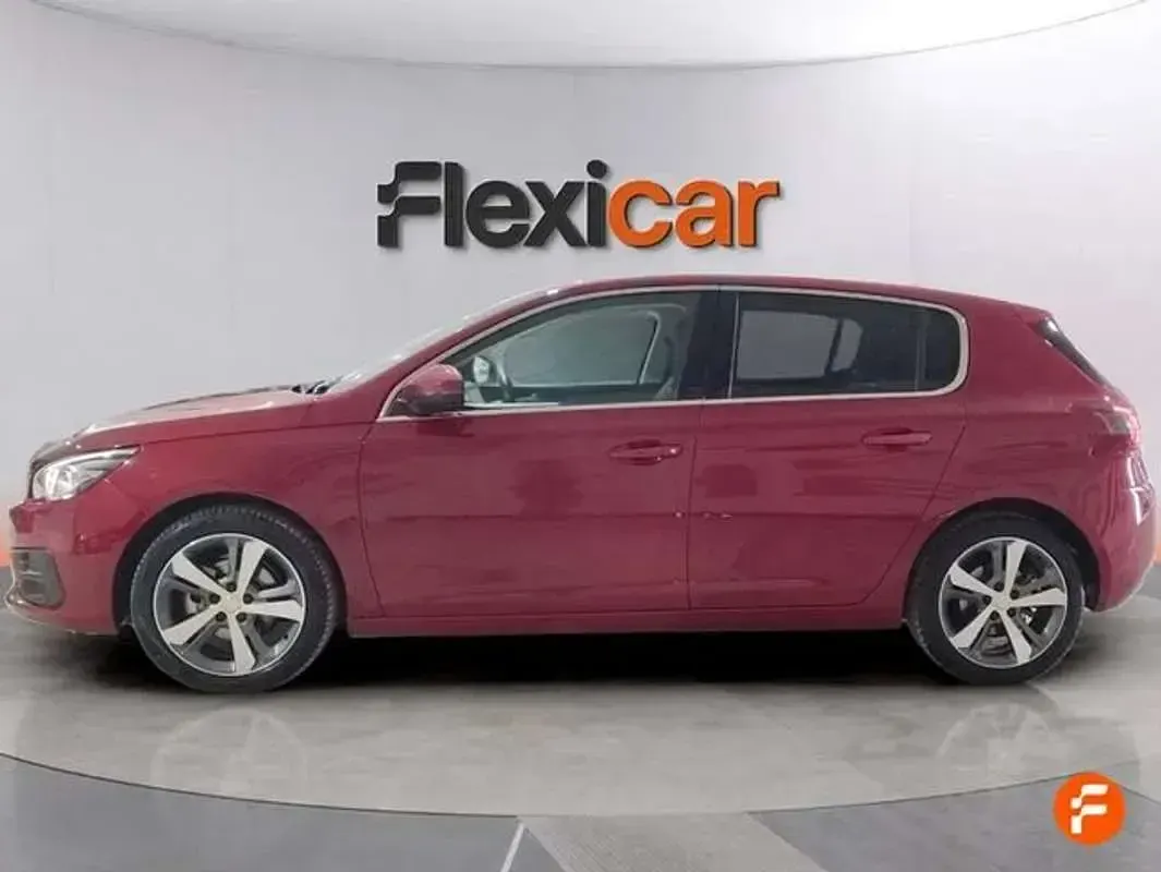 Usado Peugeot 308 Allure 131 CV (96 kW) 2018 Burdeos Utilitario