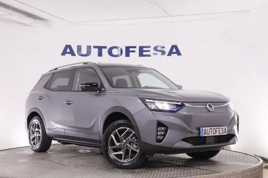 Nuevo SsangYong Korando Limited 139 kW (190 CV) 2025 Gris platino SUV