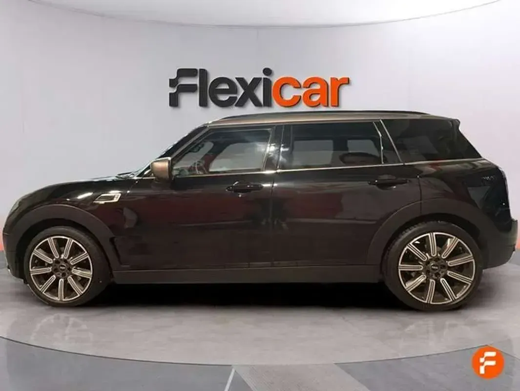 Usado Mini Cooper Clubman 136 CV (100 kW) 2024 Negro Familiar