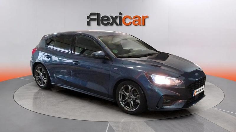 Usado Ford Focus ST-Line 120 CV (88 kW) 2019 Azul Berlina