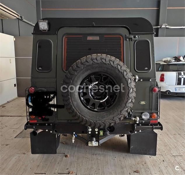 Usado Land Rover Defender S 122 CV (89 kW) 2007 Verde Familiar