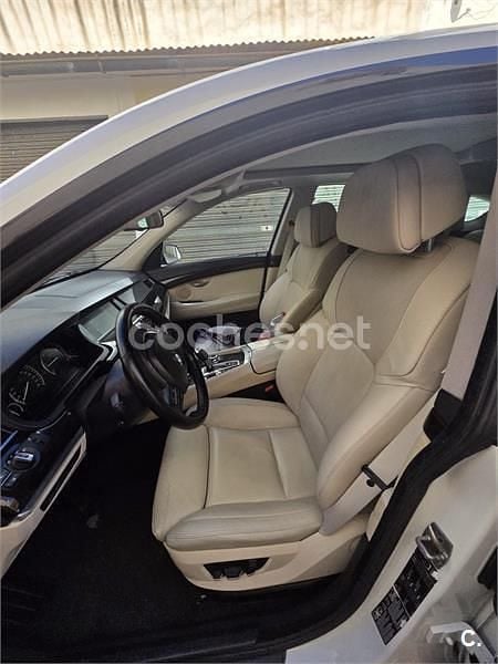 Usado BMW 530 Gran Turismo 245 CV (180 kW) 2011 Blanco Berlina