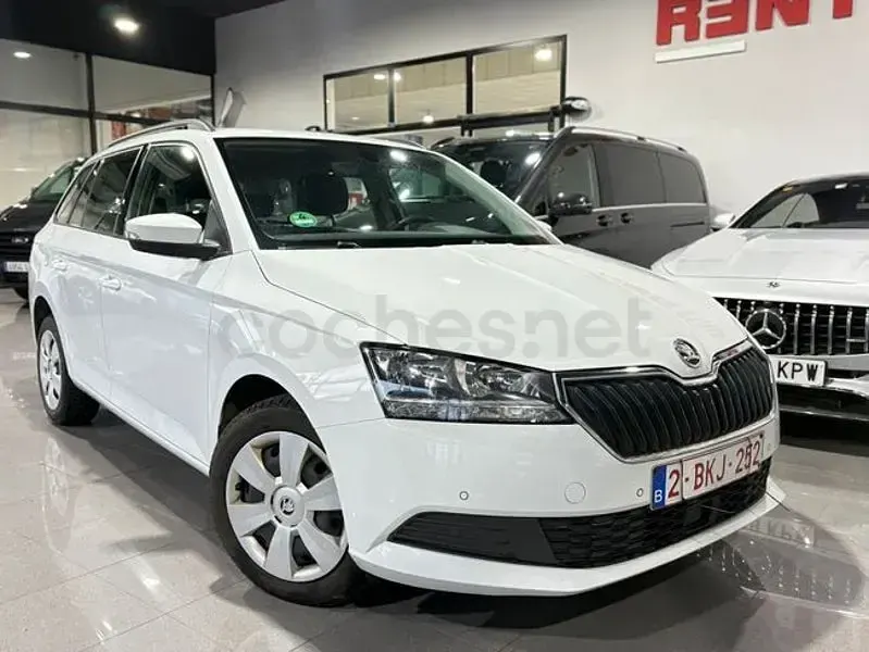 Usado Skoda Fabia Ambition 95 CV (69 kW) 2021 Blanco Utilitario