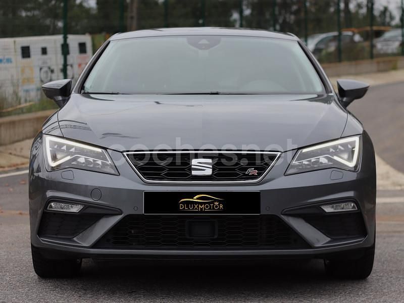 Usado Seat Leon FR 184 CV (135 kW) 2018 Gris / plata Berlina