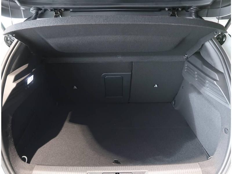 Usado Peugeot 308 114 kW (156 CV) 2023 Blanco Berlina