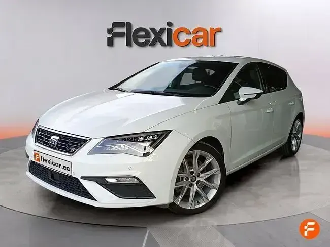Usado Seat Leon FR 150 CV (110 kW) 2019 Blanco