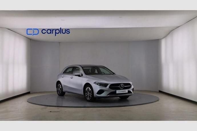 Nuevo Mercedes A250 218 CV (160 kW) 2025 Plateado Berlina
