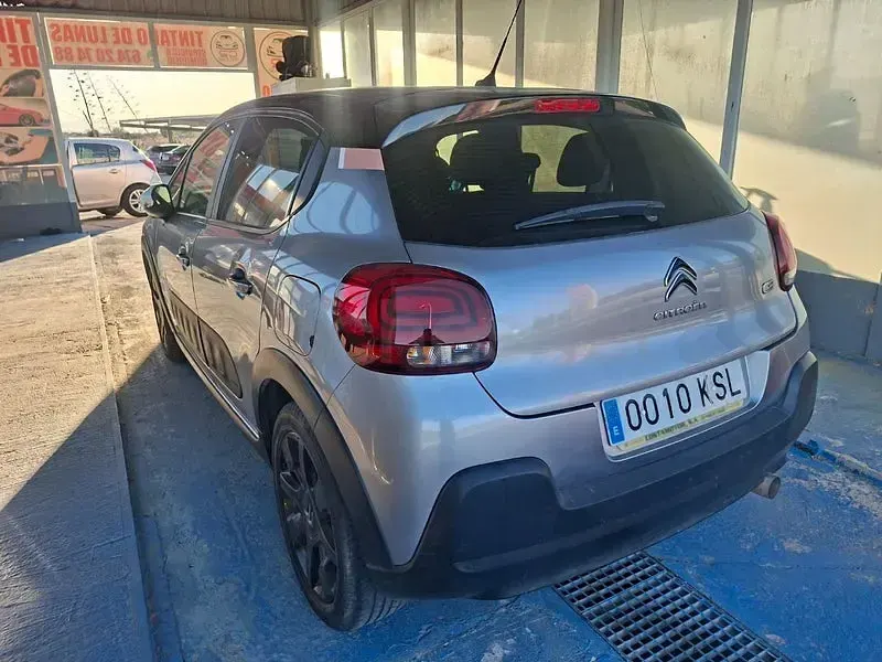 Usado Citroën C3 PureTech 110 CV (80 kW) 2018 Beige Utilitario