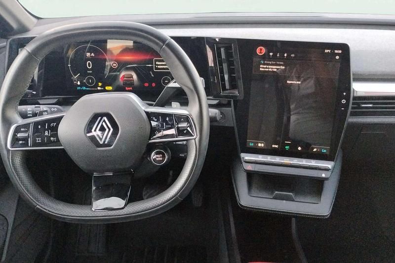 Usado Renault Megane E-Tech Techno 160 kW (218 CV) 2023 Negro Berlina