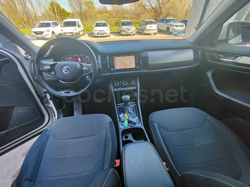 Usado Skoda Kodiaq Ambition 150 CV (110 kW) 2021 Blanco SUV