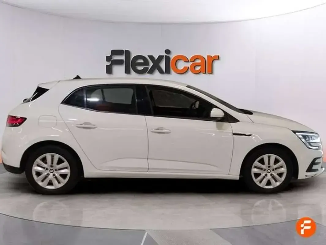 Usado Renault Mégane Intens 116 CV (85 kW) 2021 Blanco Utilitario