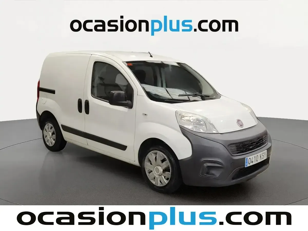 Usado Fiat Fiorino 80 CV (58 kW) 2019 Blanco Monovolumen