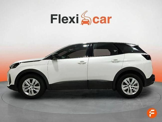 Usado Peugeot 3008 Active 130 CV (95 kW) 2023 Blanco SUV