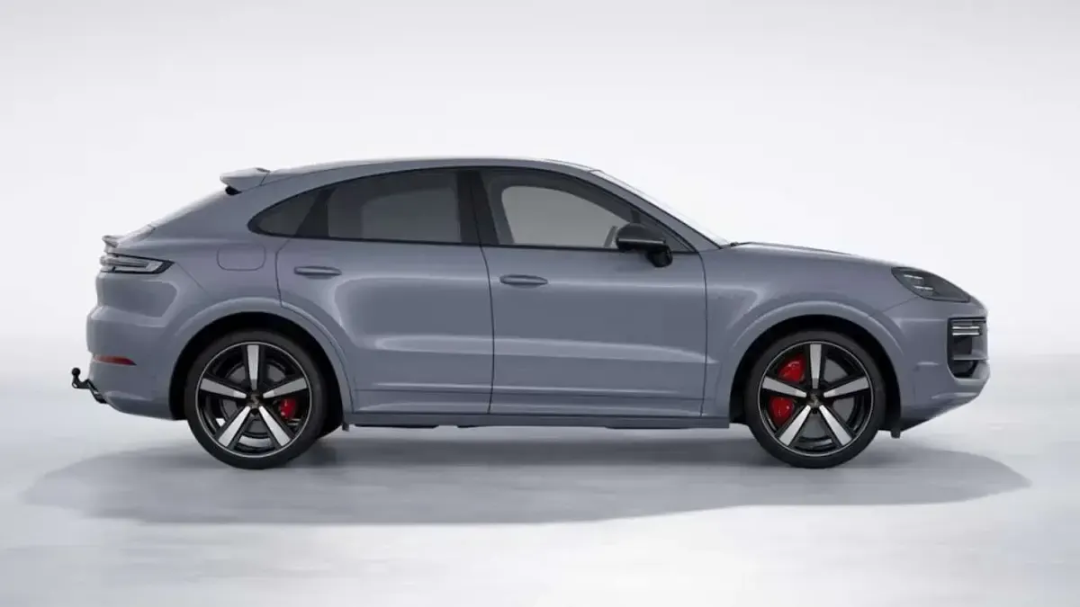 Usado Porsche Cayenne Turbo E-Hybrid 740 CV (544 kW) 2024 Gris SUV