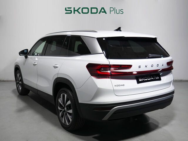 Usado Skoda Kodiaq Selection 150 CV (110 kW) 2025 Blanco SUV