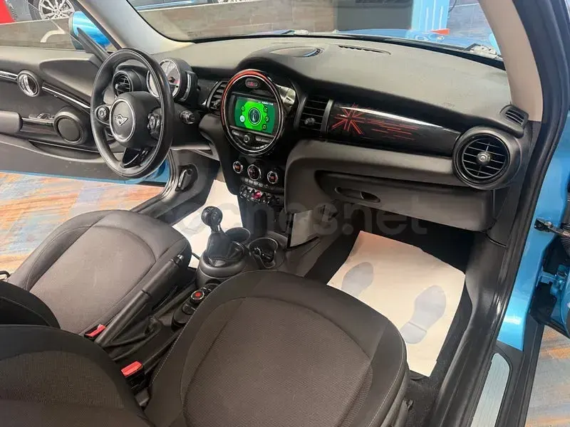 Usado Mini One D 95 CV (69 kW) 2020 Azul Utilitario