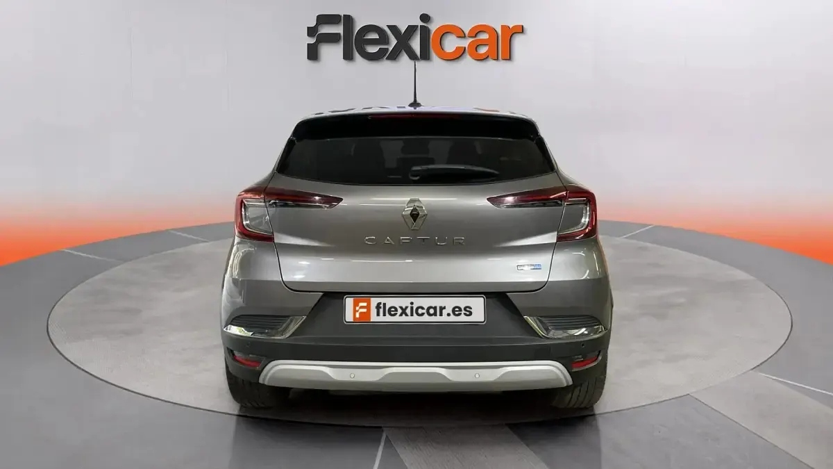 Usado Renault Captur Intens 160 CV (117 kW) 2021 Gris SUV
