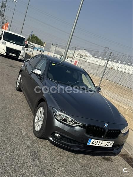 Usado BMW 320 Efficient Dynamics 184 CV (135 kW) 2016 Gris / plata Berlina
