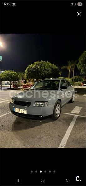 Usado Audi A3 Attraction 102 CV (75 kW) 2003 Gris / plata Berlina