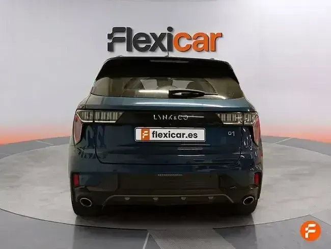 Usado Lynk & Co 01 261 CV (191 kW) 2023 Azul SUV