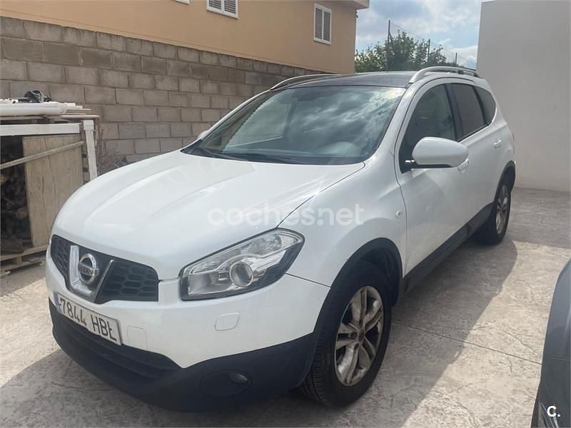 Blanco Usado 2011 Nissan Qashqai +2 Tekna SUV | 9950 € (Precio justo) - Imagen 1/4