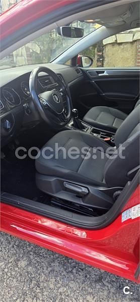 Usado VW Golf VII Advance 115 HP (84 kW) 2020 Vermelho Carrinha