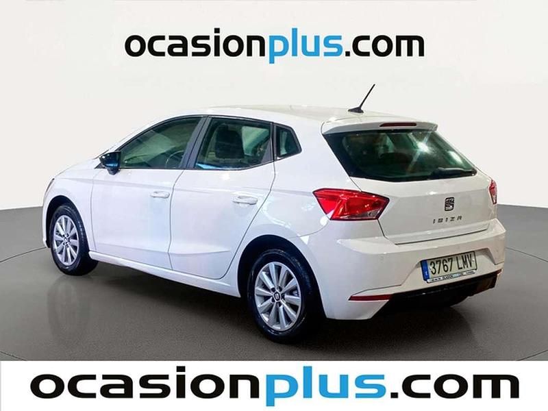 Usado Seat Ibiza Style 110 CV (80 kW) 2021 Blanco Utilitario