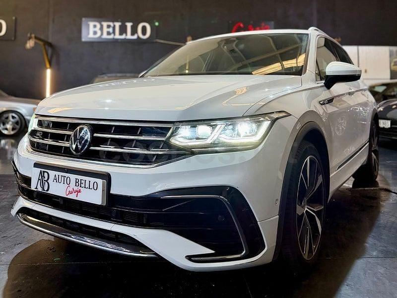 Usado VW Tiguan R-line 150 CV (110 kW) 2022 Blanco SUV