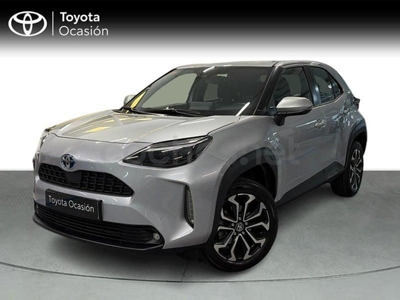Usado Toyota Yaris Cross Active 116 CV (85 kW) 2021 Gris / plata SUV