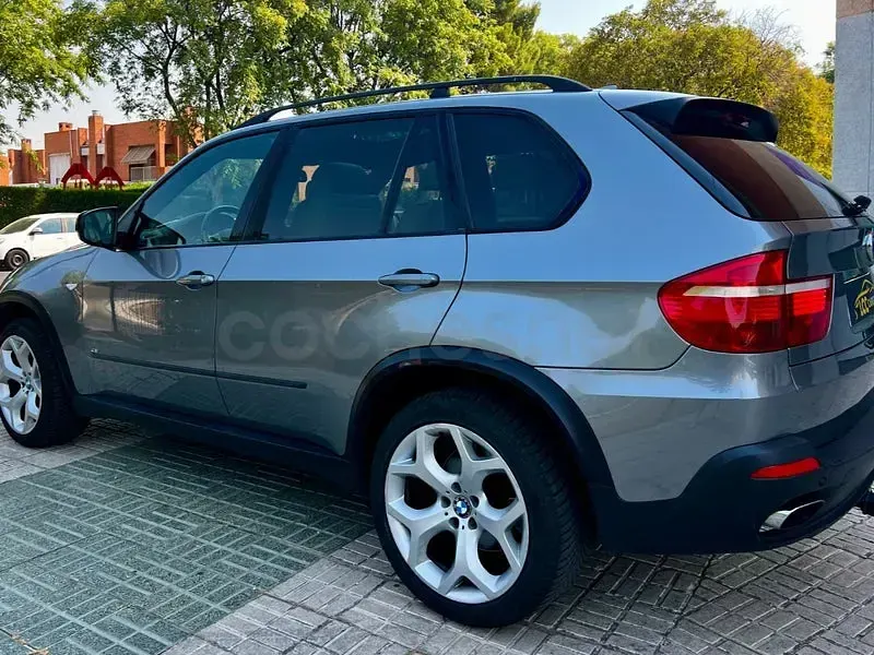 Usado BMW X5 Comfort Edition 355 CV (261 kW) 2007 Gris / plata SUV