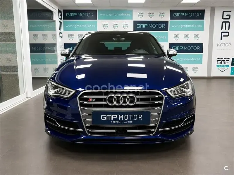 Usado Audi S3 300 CV (220 kW) 2014 Azul Berlina