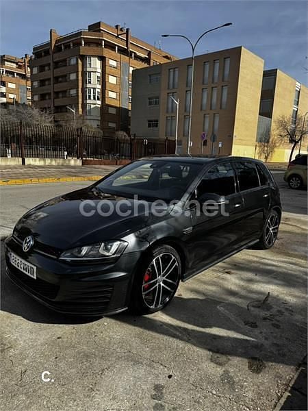 Usado VW Golf VII GTD 184 CV (135 kW) 2016 Gris / plata Berlina