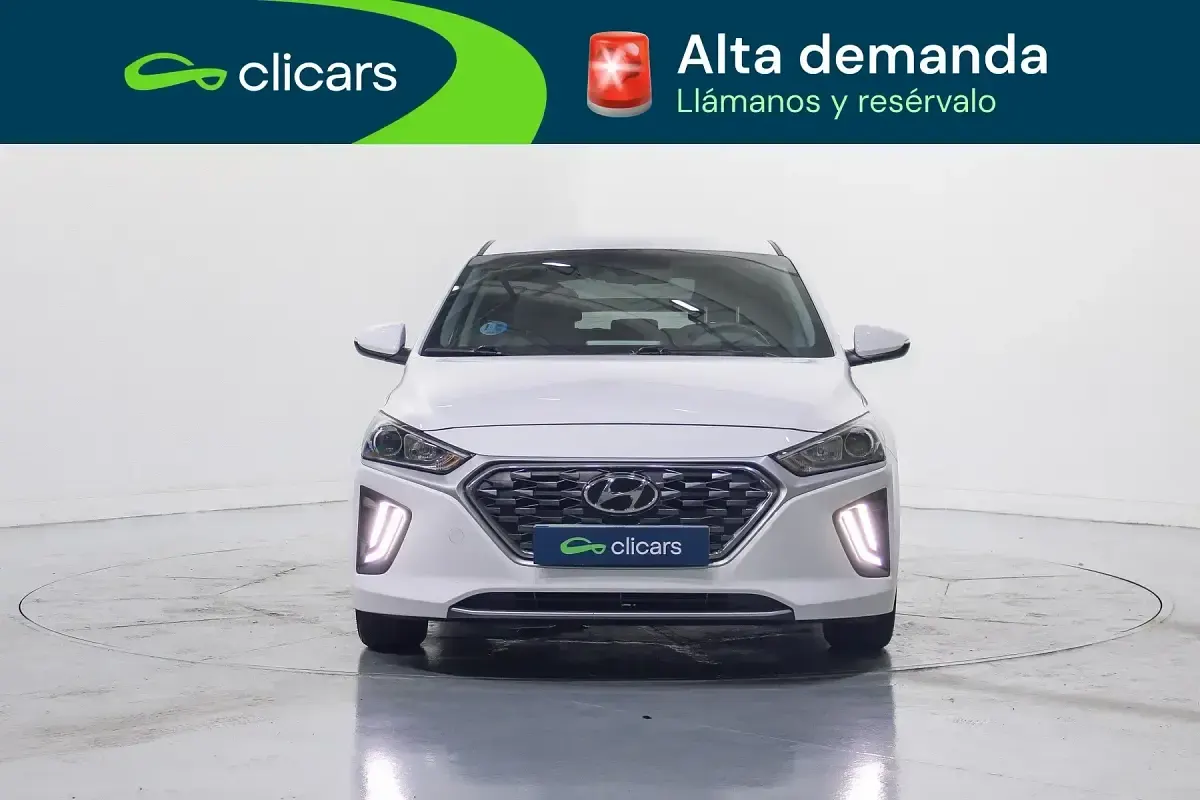 Usado Hyundai Ioniq 141 CV (103 kW) 2022 Blanco Utilitario