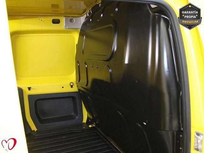 Usado Renault Kangoo 95 CV (69 kW) 2020 Amarillo Monovolumen