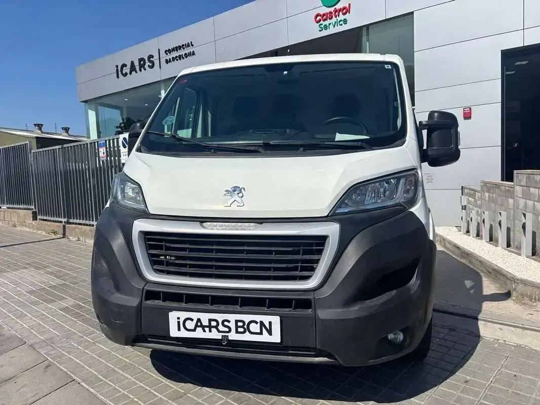 Usado Peugeot Boxer S 120 CV (88 kW) 2021 Blanco Van