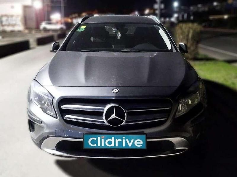 Usado Mercedes GLA200 Style 136 CV (100 kW) 2015 Gris SUV