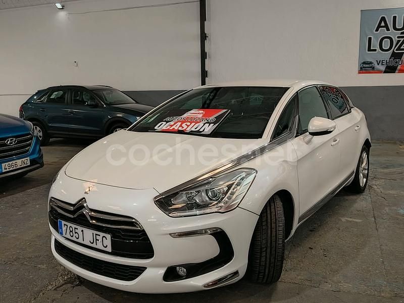 Usado DS Automobiles DS5 Design 120 CV (88 kW) 2015 Blanco Utilitario