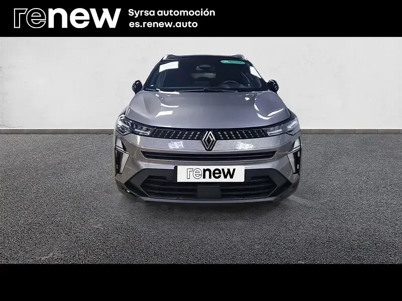 Usado Renault Captur Techno 100 CV (73 kW) 2025 Gris SUV