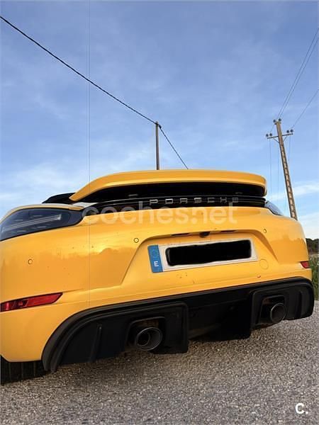 Usado Porsche Boxster Spyder 420 CV (308 kW) 2022 Amarillo Descapotable