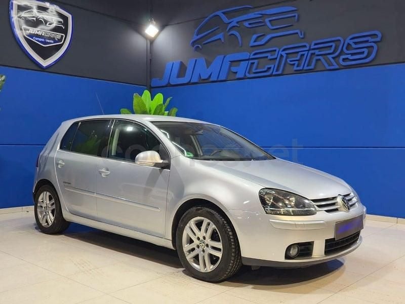 Usado VW Golf VI Highline 140 CV (102 kW) 2008 Gris / plata Utilitario