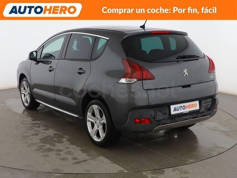Usado Peugeot 3008 Allure 115 CV (84 kW) 2014 Gris Familiar