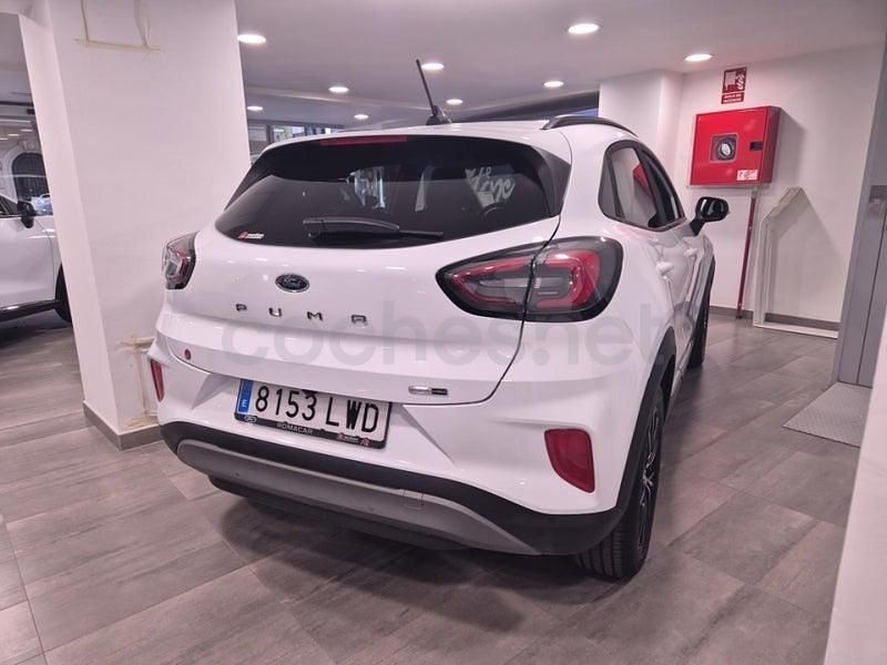 Usado Ford Puma Titanium 125 CV (91 kW) 2022 Blanco SUV