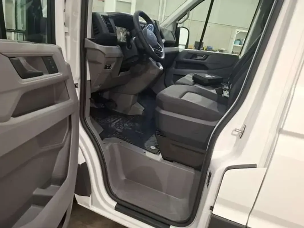 Usado VW Crafter 140 CV (102 kW) 2025 Blanco Van