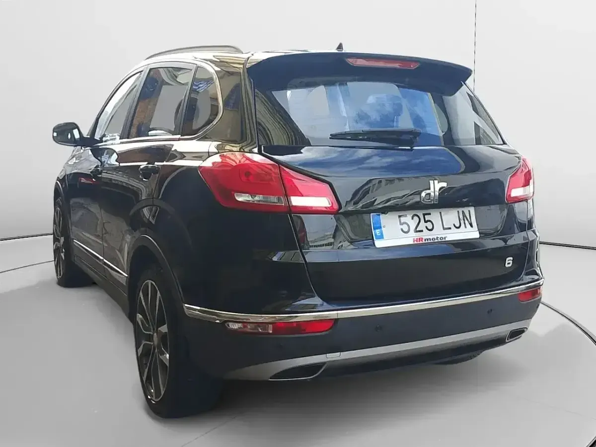Käytetty DR DR6 140 HP (102 kW) 2020 Musta Katumaasturi