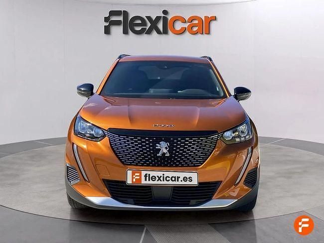 Usado Peugeot 2008 Active 100 CV (73 kW) 2023 Naranja SUV